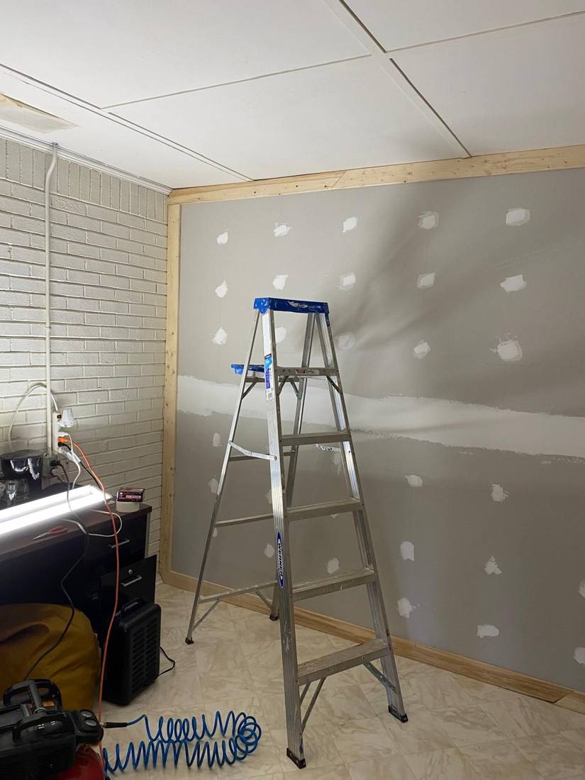 New interior wall: In progress: drywall and trim